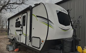 Camper